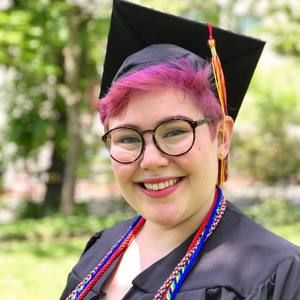 Meet your Posher, Luna